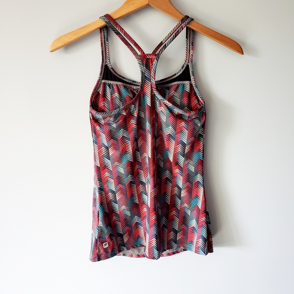 2/20 Fabletics Chevron Racerback With Built-in Bra - Picture 2 of 4